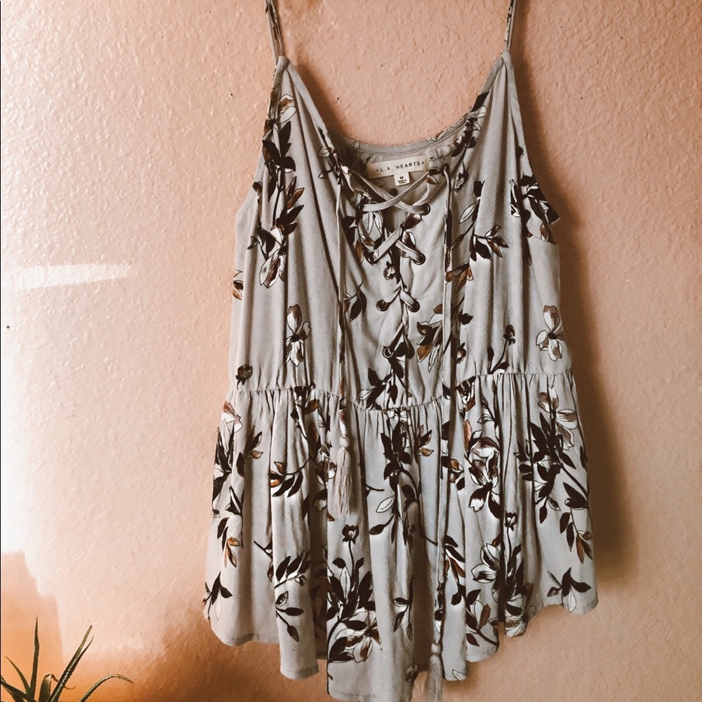 L.A. Hearts top